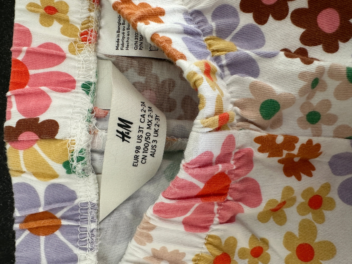 Top & Hose Set mit farbigen Blumen Gr. 98/104