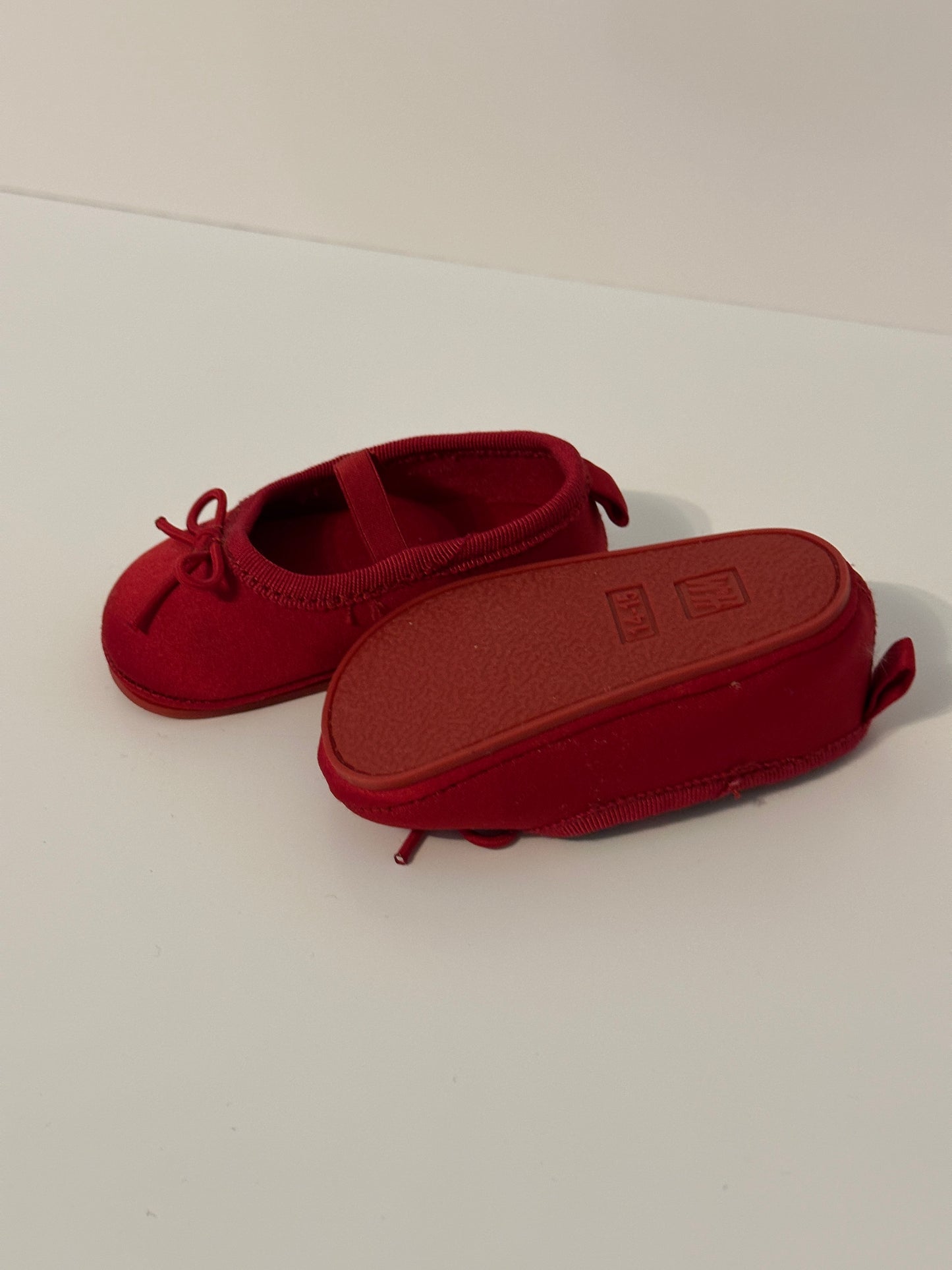 Ballerinas mit Schlaufe Gr. 14/15