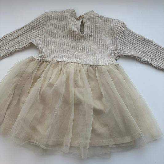 Kleid mit Tüll Gr. 86