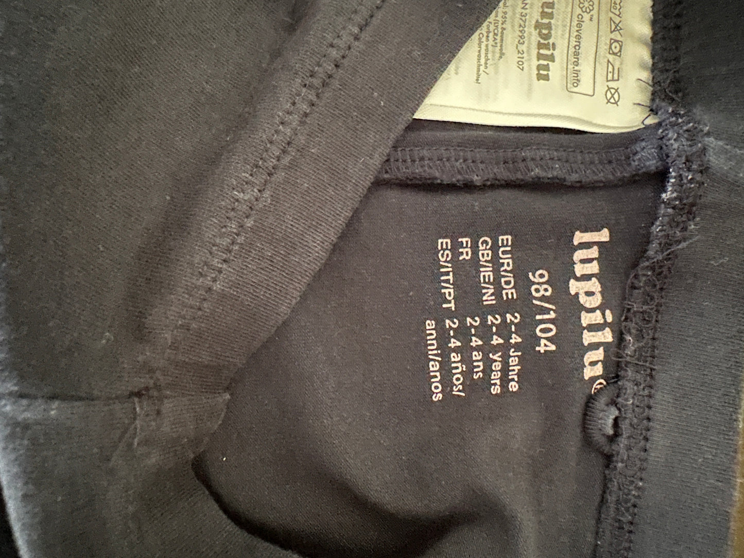 Kurze Hose Gr. 98/104