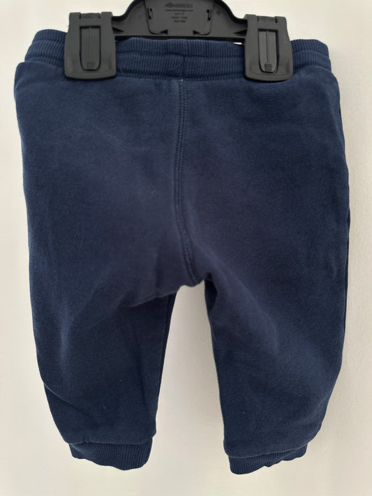 Trainerhose Gr. 74