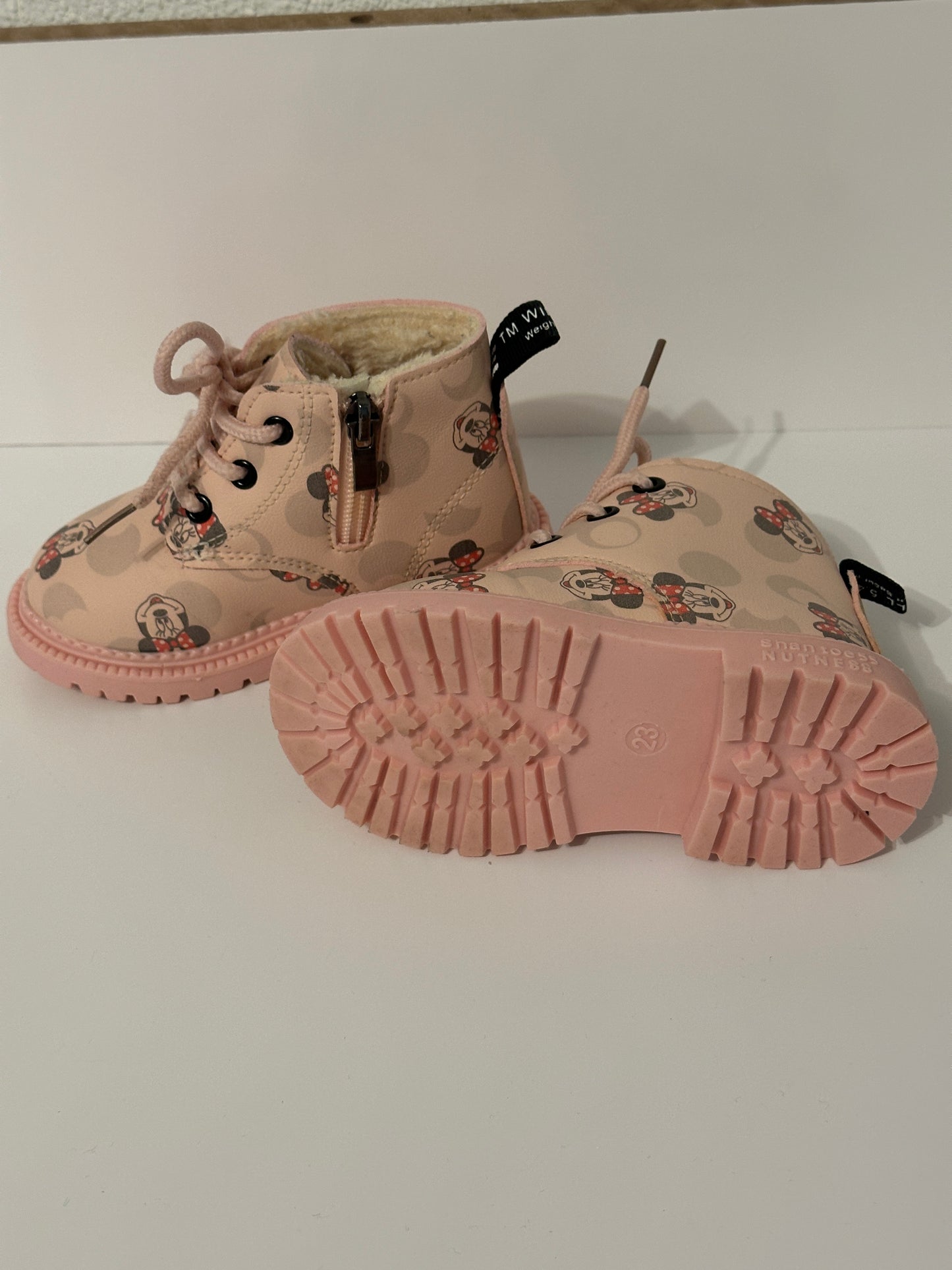 Schuhe Minnie Maus (ungetragen) Gr. 23