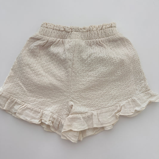 ZARA Baby Shorts mit Rüschen Creme Gr. 92