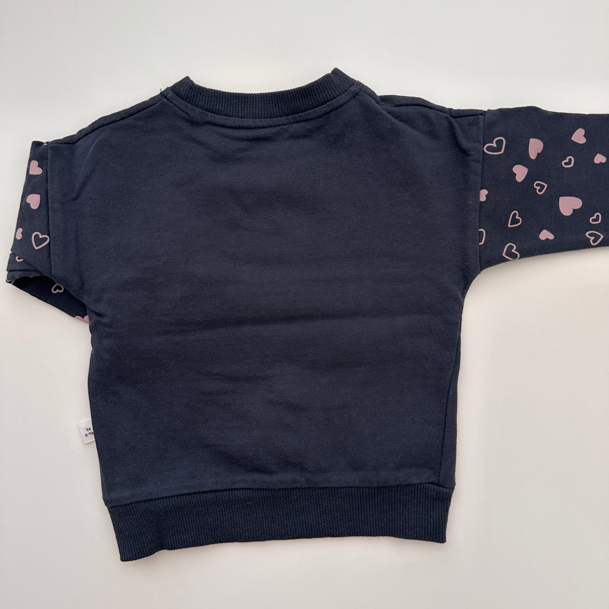 Baby Sweatshirt mit Minnie Mouse & Herzchen – Grösse 74