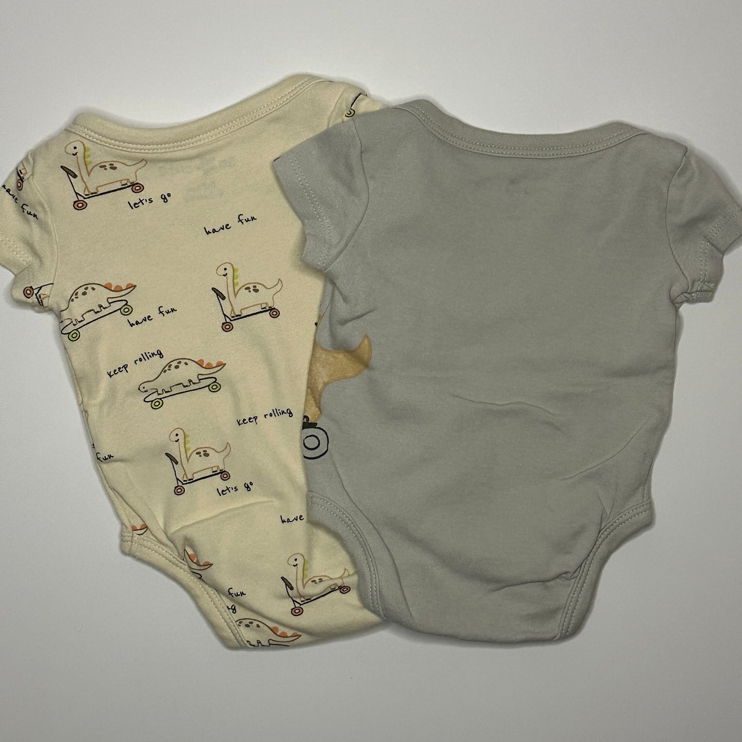 2er Set Kurzarmbodys mit Dino-Motiv Gr. 62