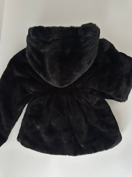 Kuschelige Teddyjacke Schwarz mit Bärenohren Gr. 120 – Kunstfelljacke