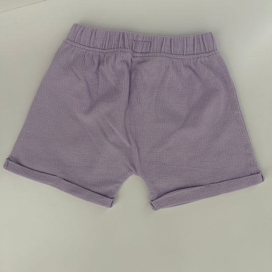 Baby Shorts Flieder Gr. 86/92 – Musselin-Look mit Knopf