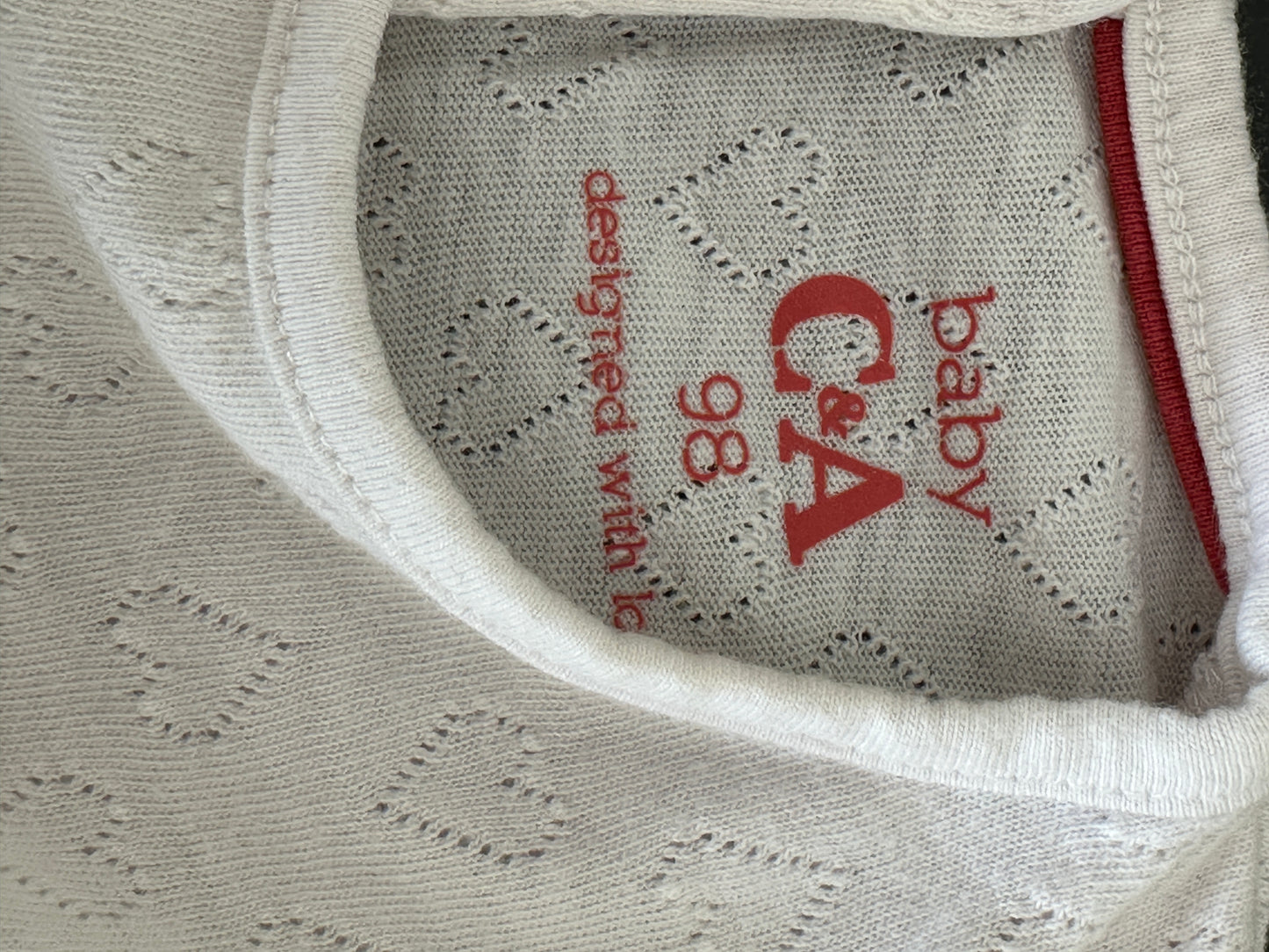 Pullover mit Herzen Gr. 98