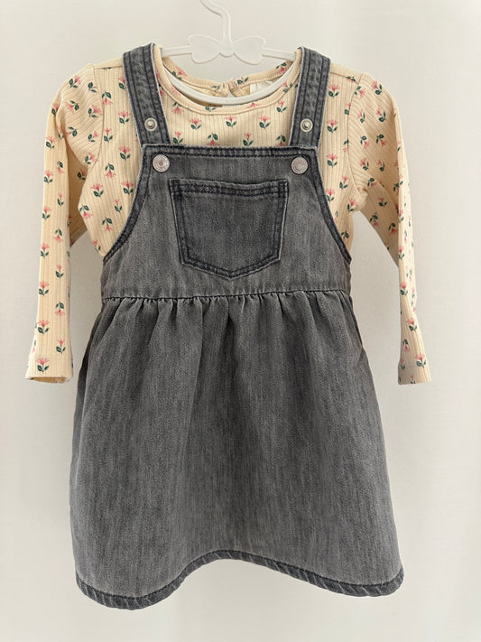 Latzhosen-Kleid mit Pullover Set Gr. 80