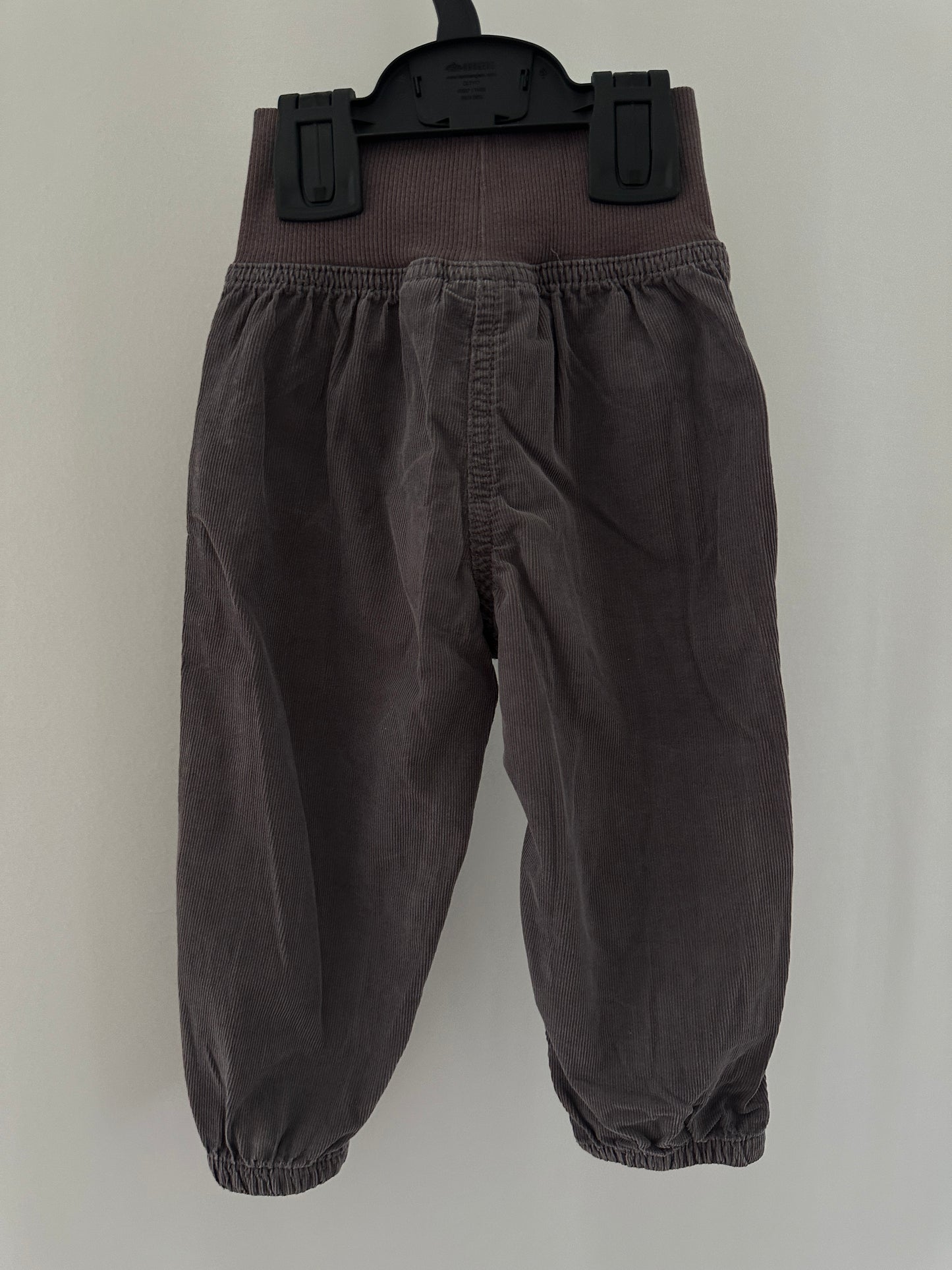 Hose mit mitwachsendem Bund Gr. 86