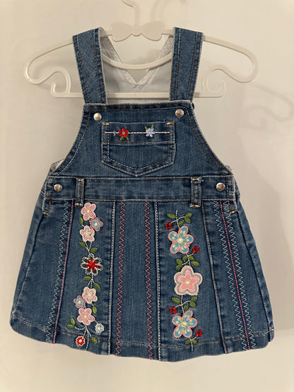 Kleidchen mit Blumen Gr. 68