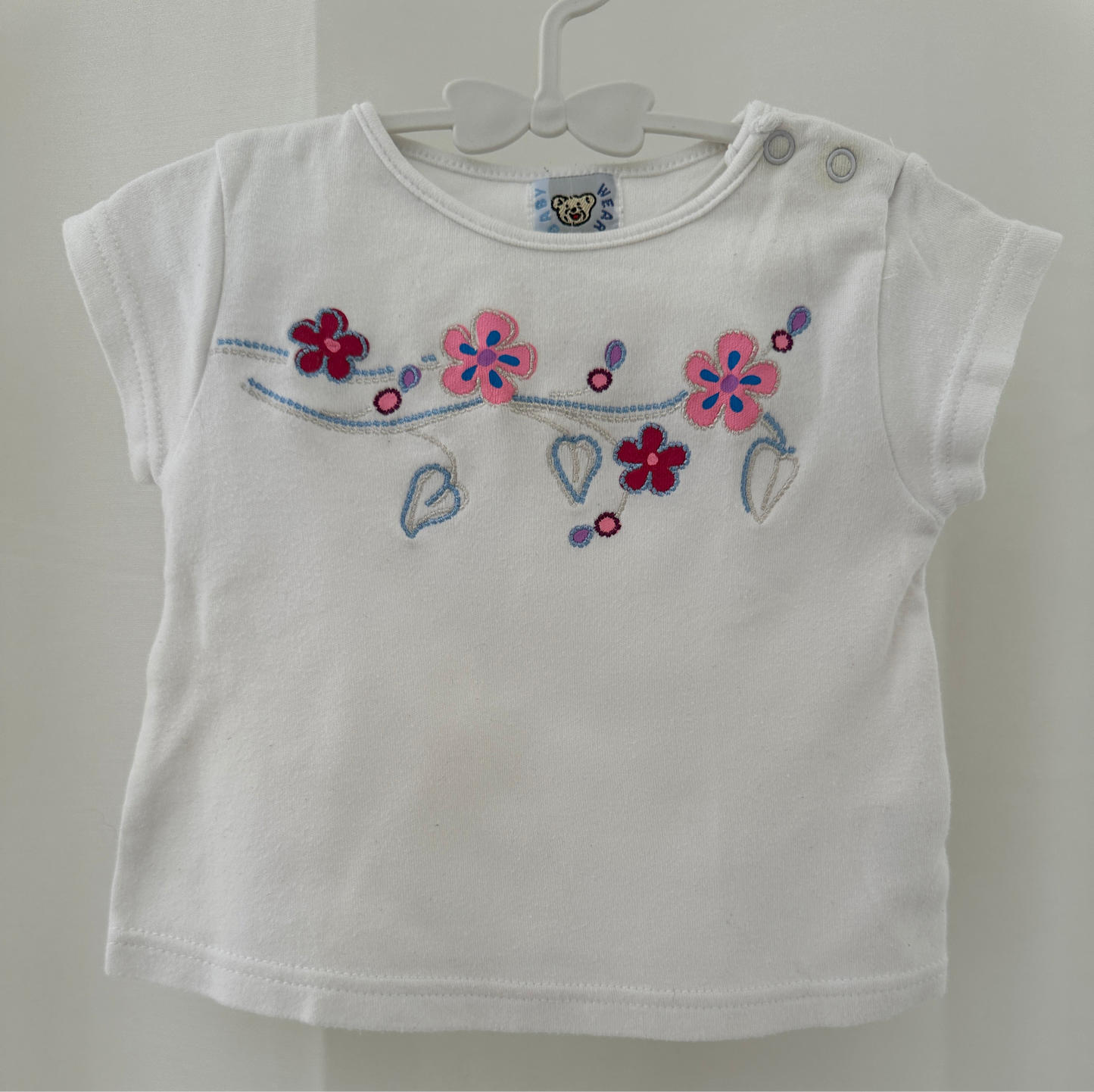 T-Shirt mit Blumen Gr. 68