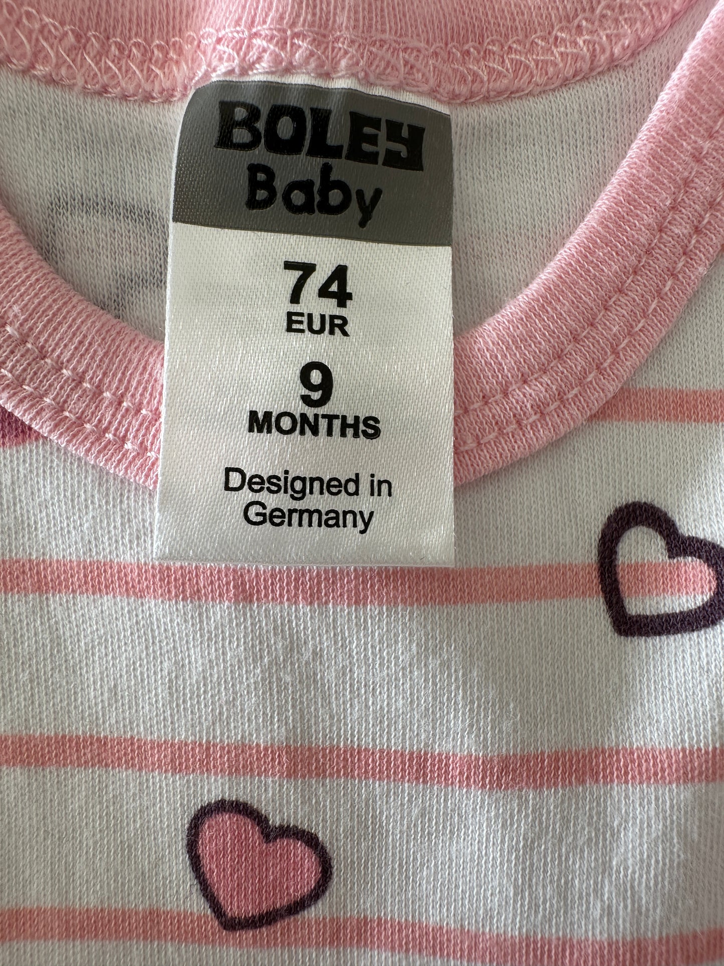 Pyjama / Strampler Gr. 74