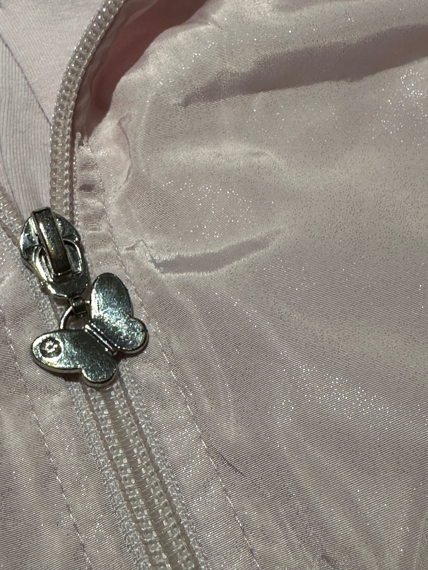 Dünne Jacke mit abnehmbarer Kapuze Gr. 62