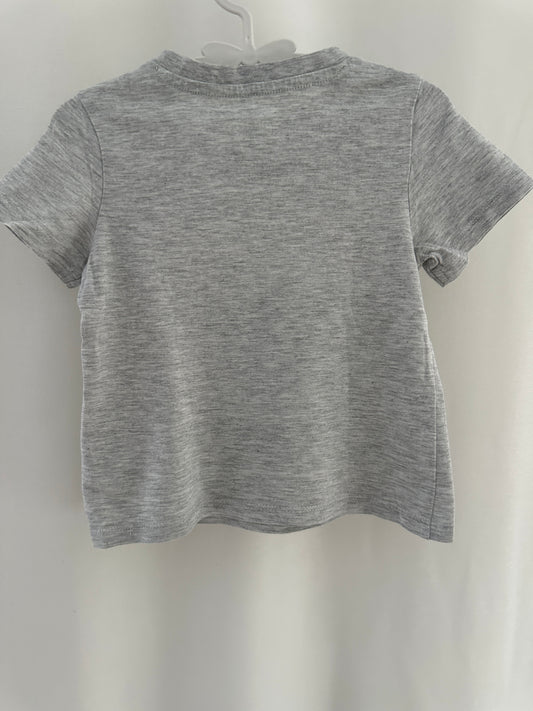 T-Shirt mit grünem Apfel Gr. 92