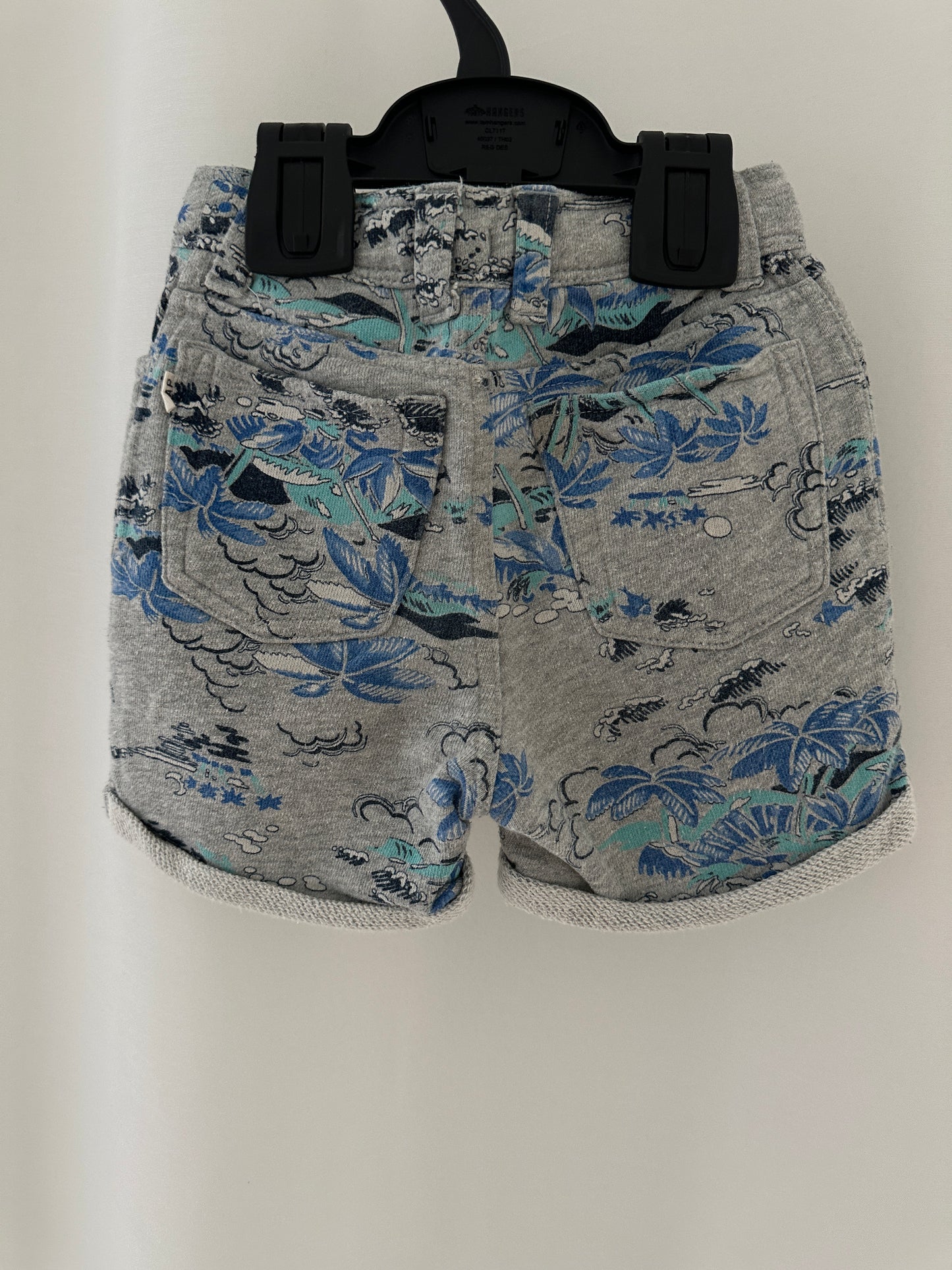 Kurze Hose / Shorts Gr. 86