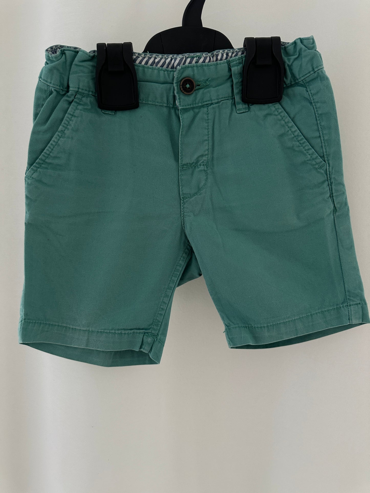 Kurze Hose / Shorts Gr. 86