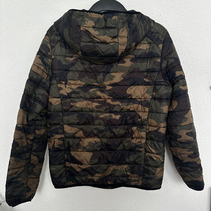 Winterjacke mit Militärmuster GUESS Gr. 164/S