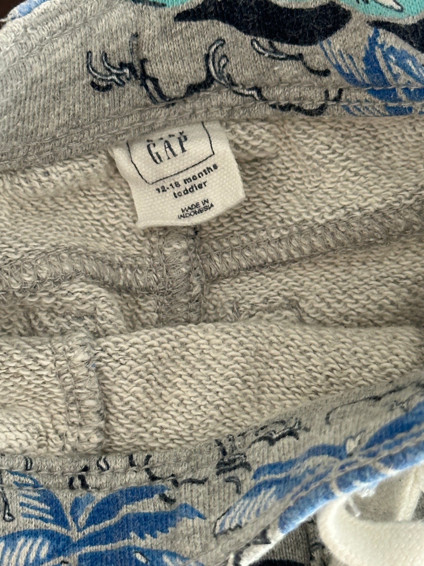 Kurze Hose / Shorts Gr. 86