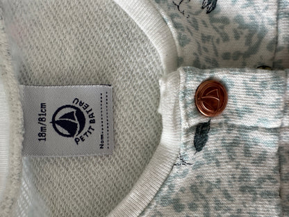 Jäckchen mit Knöpfen Gr. 81