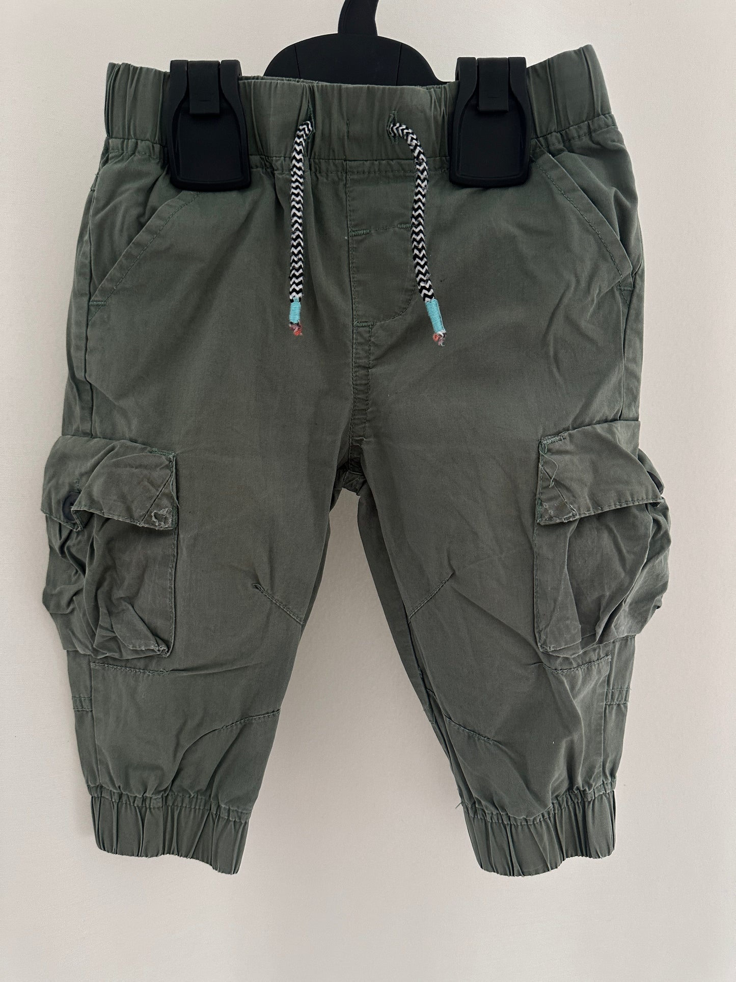 Lässige Hose Lang mit Seitentaschen Gr. 74