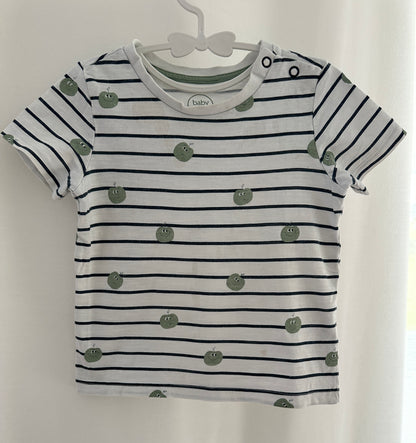 T-Shirt mit Äpfel Gr. 92