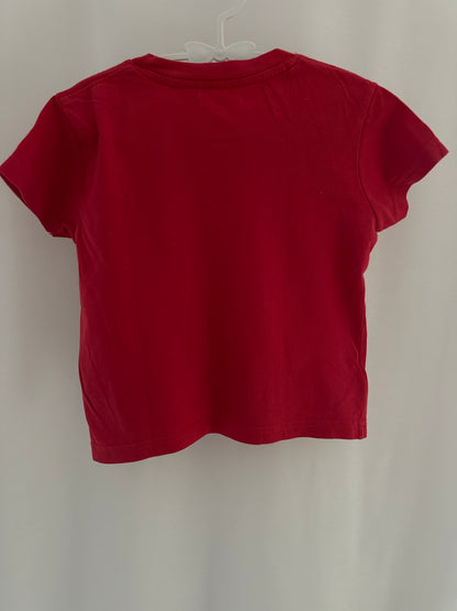 T-Shirt in rot Gr. 92/98
