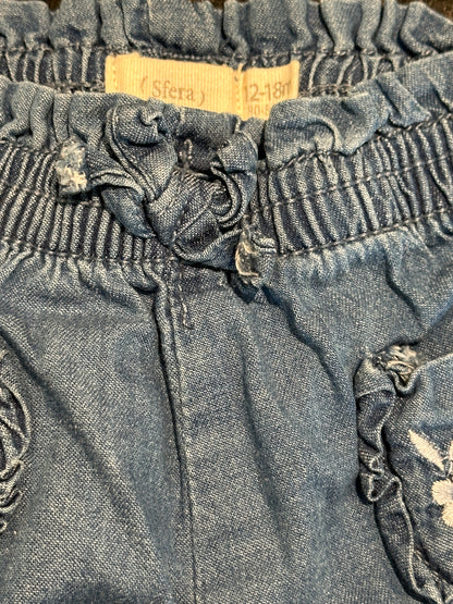 Hose mit Blümchen Gr. 80/86