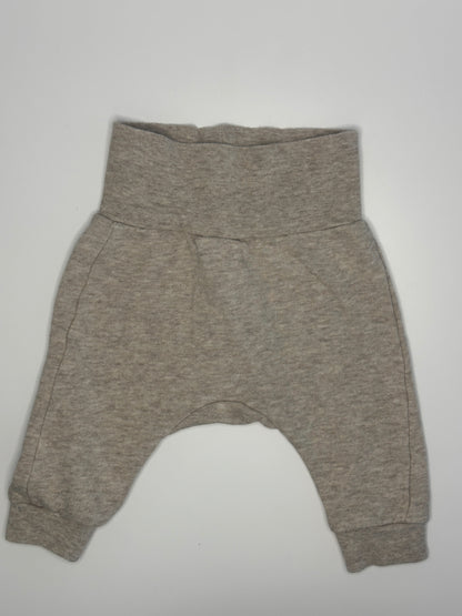 Lange Hose mit breitem Bund Gr. 56