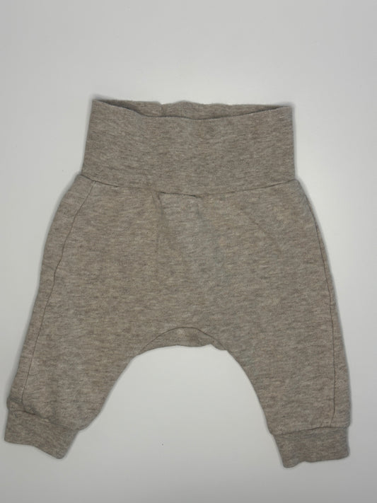 Lange Hose mit breitem Bund Gr. 56