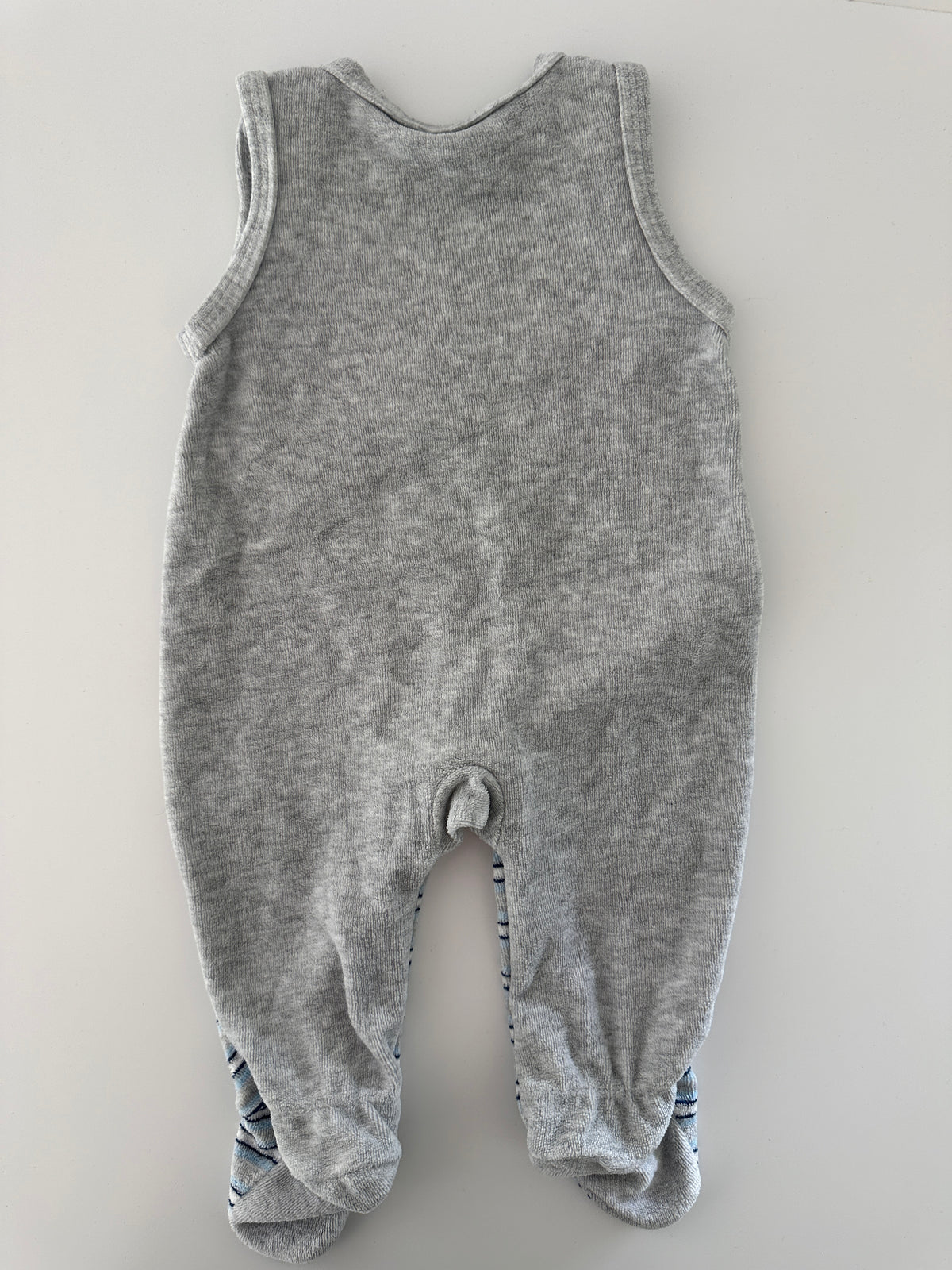 Baby Strampler mit Füssen Grau-Blau gestreift – Gr. 62