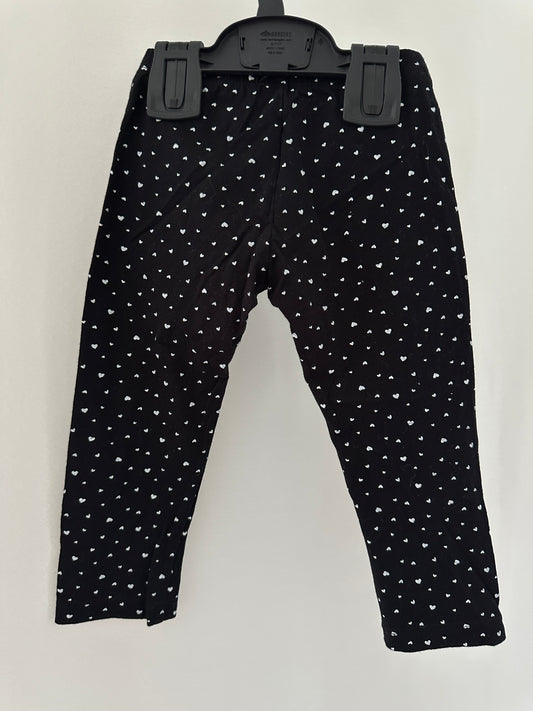 Leggings mit Herzen Gr. 104