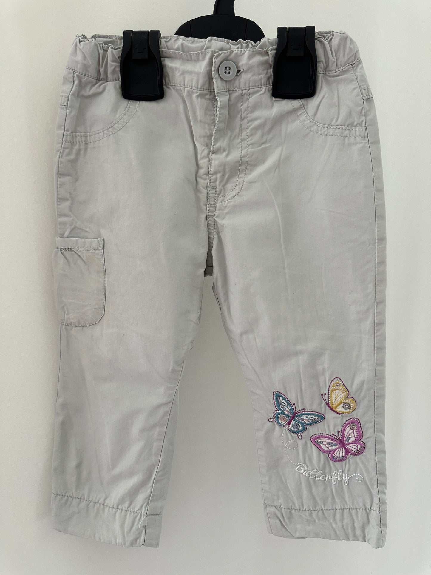 Hose lang (gefüttert) mit Schmetterlingen Gr. 86
