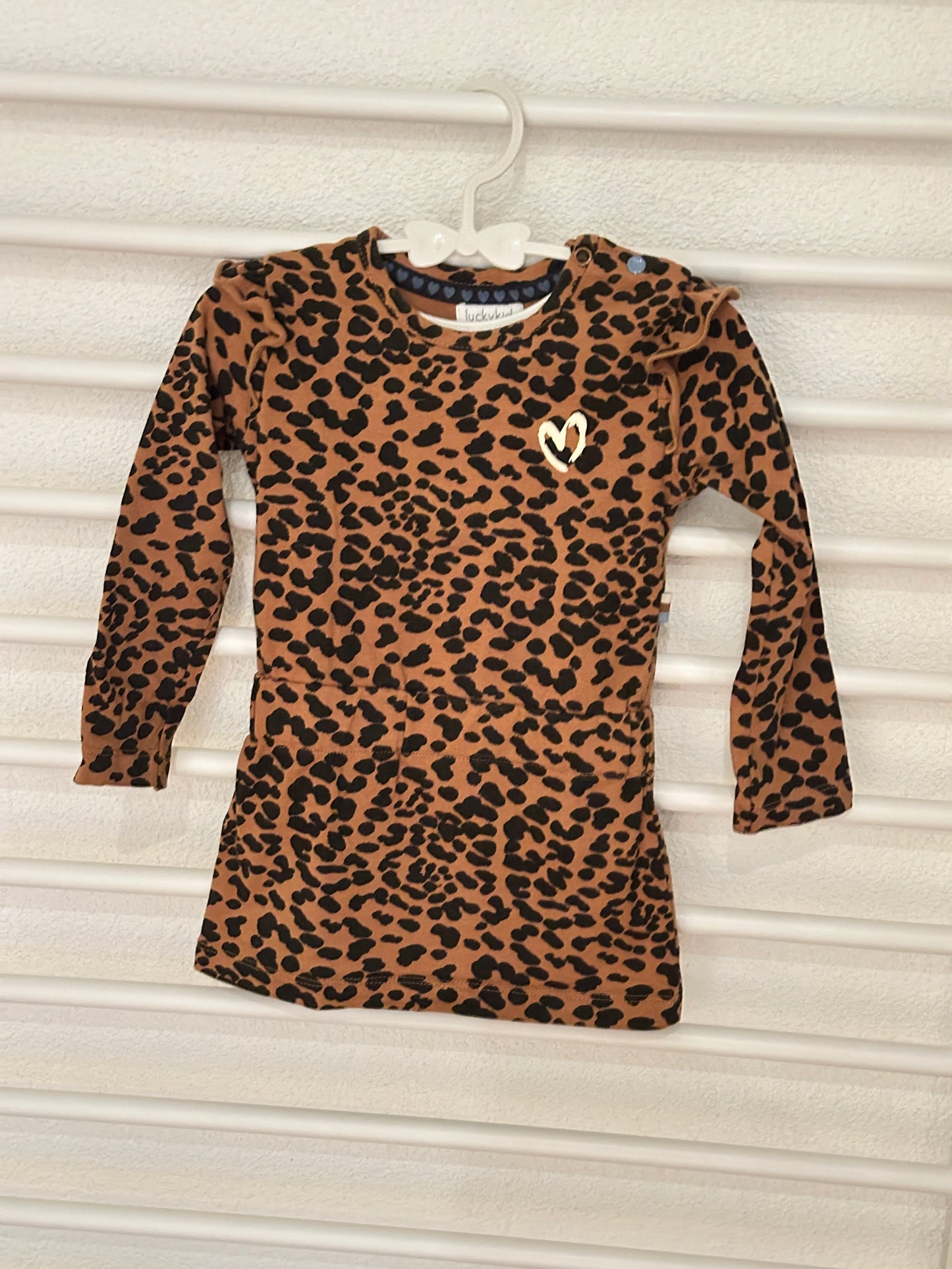 Kleidchen Leoprint Gr. 74