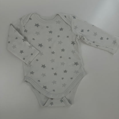 Baby Club Langarmbody Gr. 68 Weiß mit Sternen