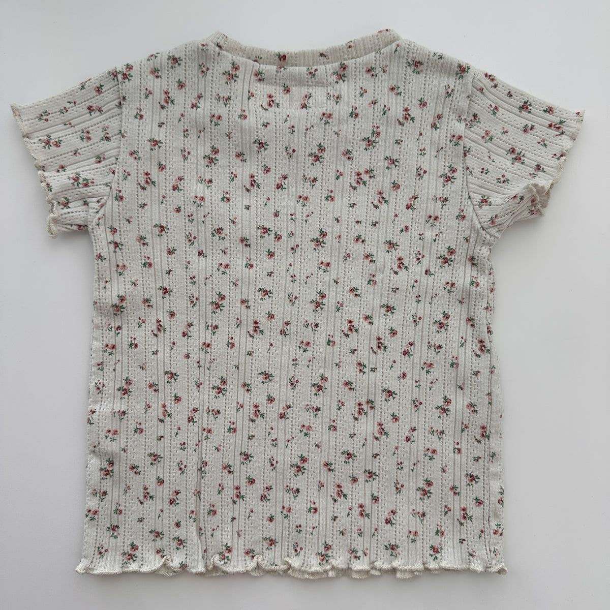 Zara Mädchen T-Shirt mit Blumenprint Creme Gr. 98