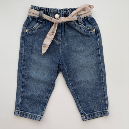 C&A Baby Jeans mit floralem Stoffgürtel – Grösse 74