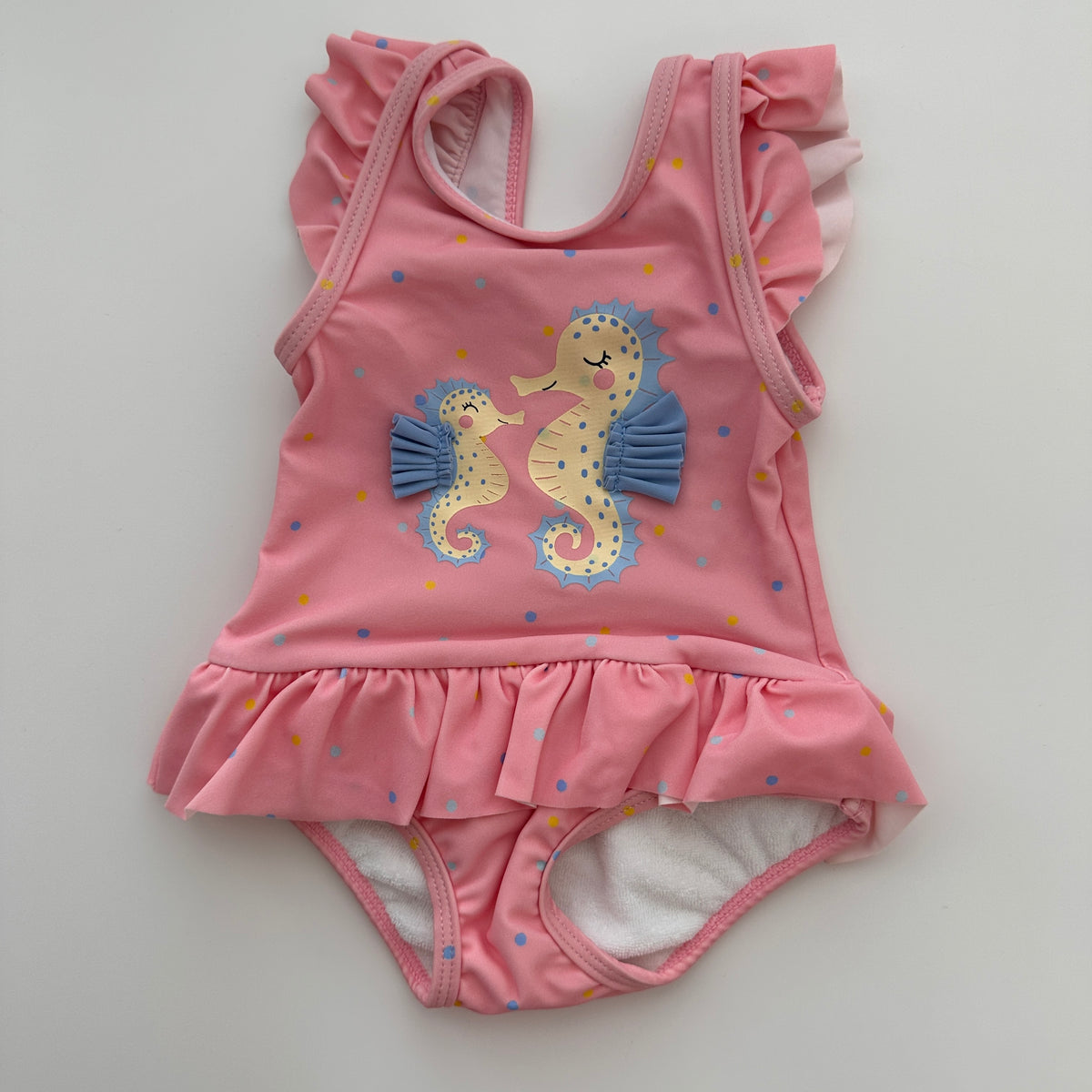 Baby Badeanzug Rosa mit Seepferdchen & Rüschen – Grösse 68
