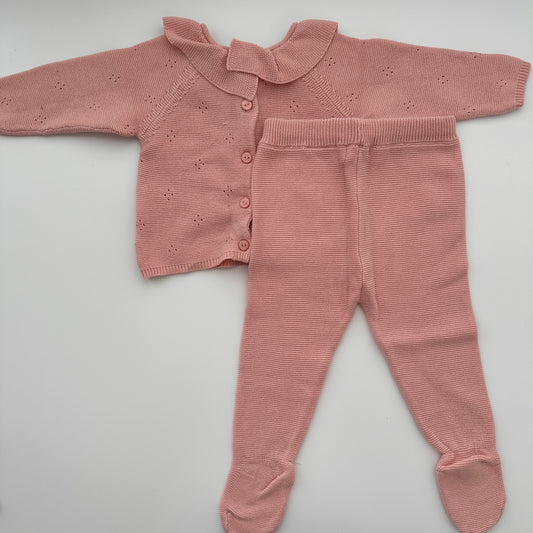 Sfera Baby Strickset 2-teilig mit Rüschenkragen Gr. 62/68