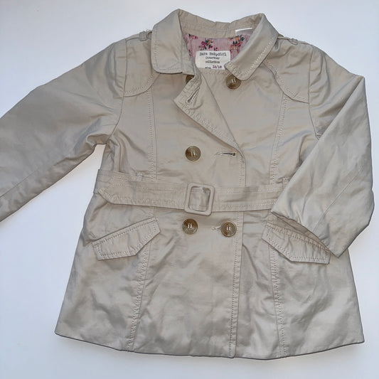 ZARA BabyGirl Trenchcoat mit Gürtel – Grösse 86