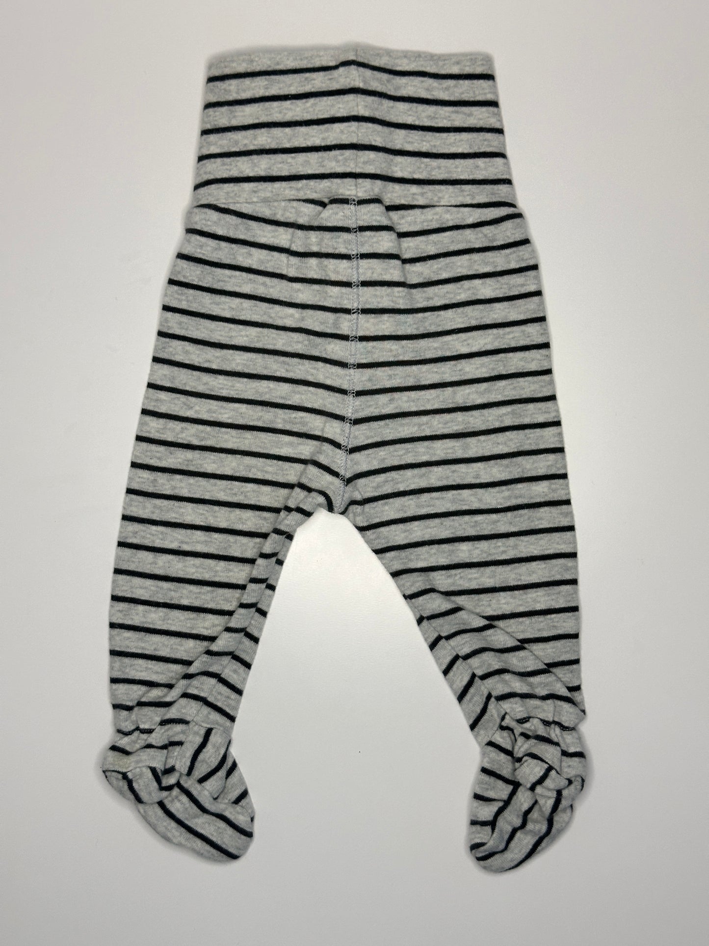 Babyhose mit Füssen Gr. 56