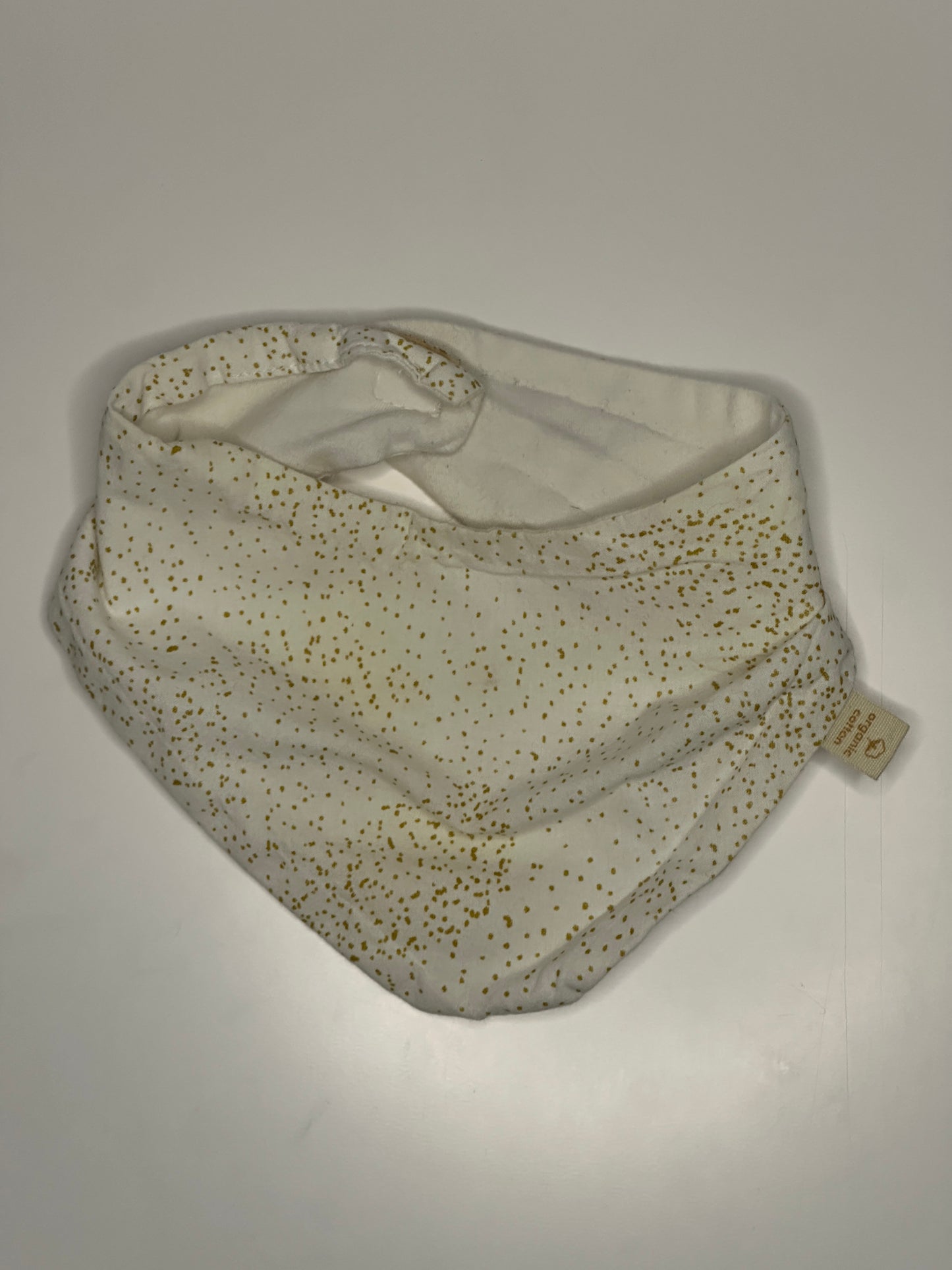 Halstuch mit goldenen Punkten