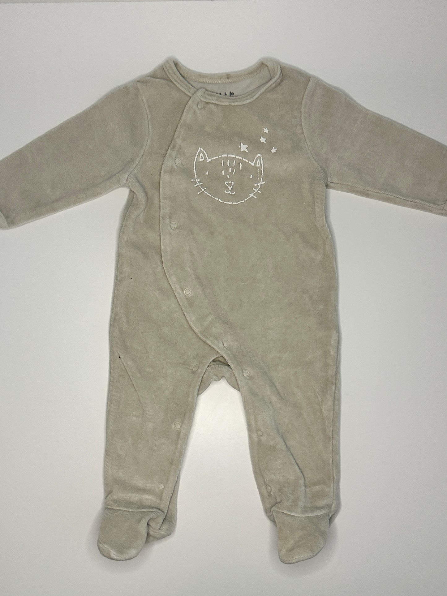 Baby Einteiler / Strampler mit Füssen Gr. 62