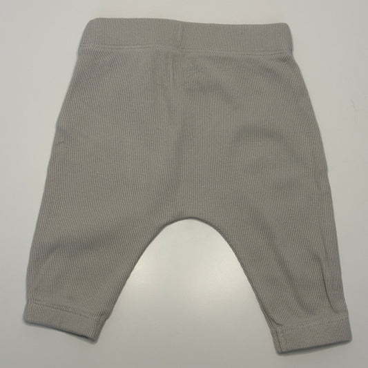 Babyhose Strick Grau mit Bärenmotiv Gr. 62