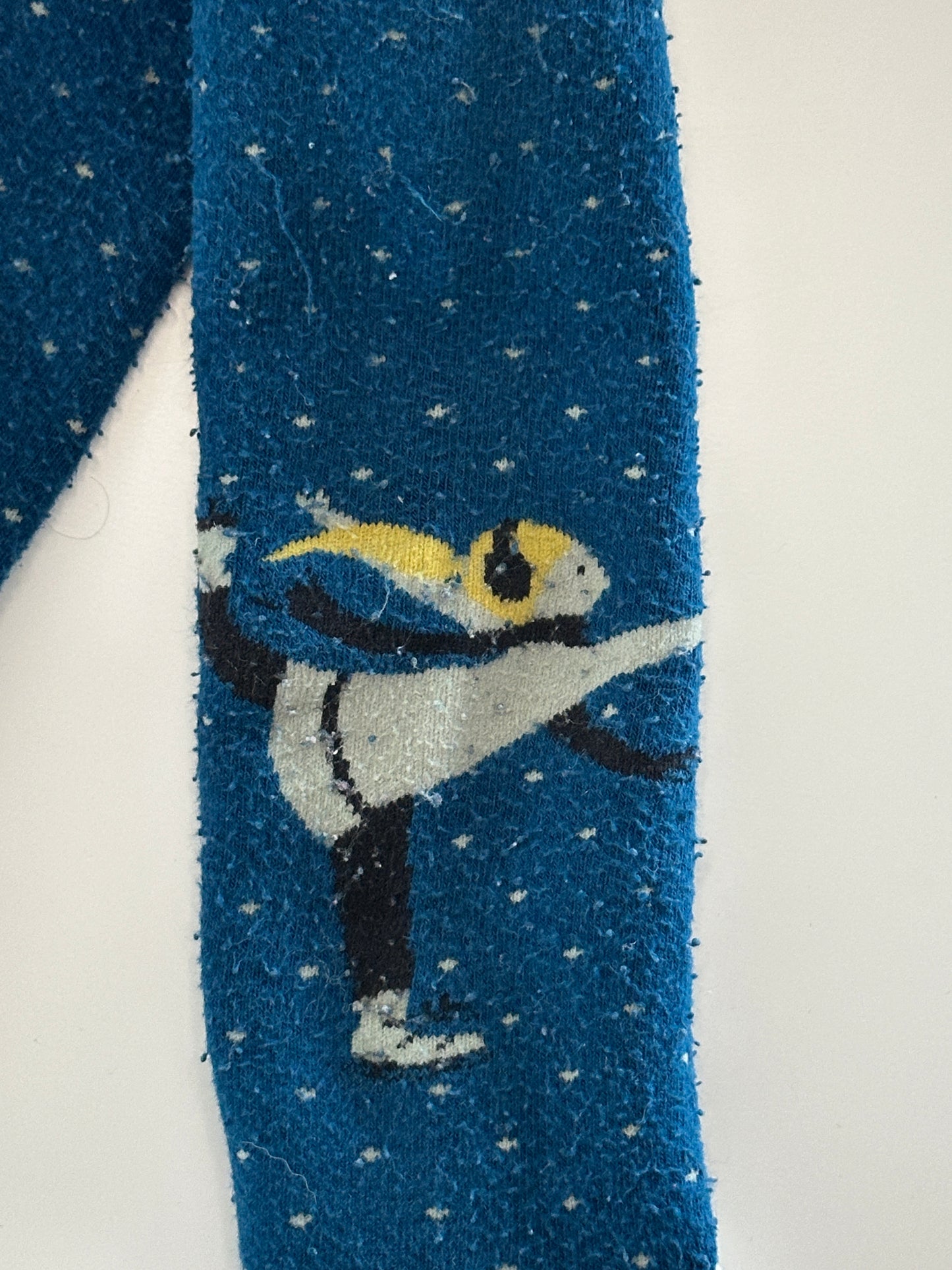 Kuschelige, dicke Strumpfhose mit Pinguinmotiv Gr. 110/116