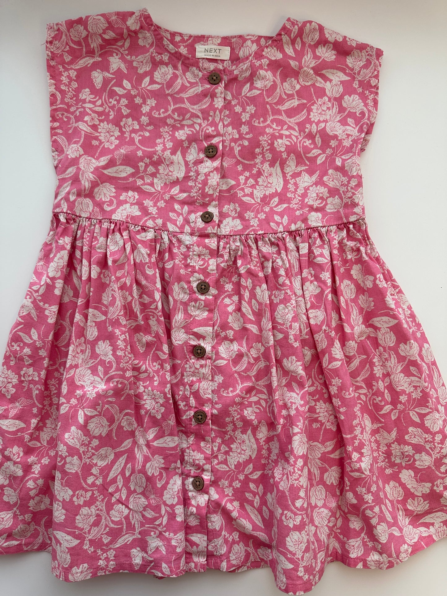 NEXT Kinderkleid mit floralem Muster aus Baumwolle – Grösse 104