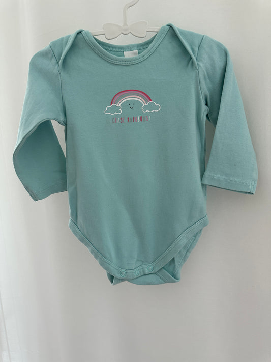 Body langarm mit Regenbogen Gr. 74